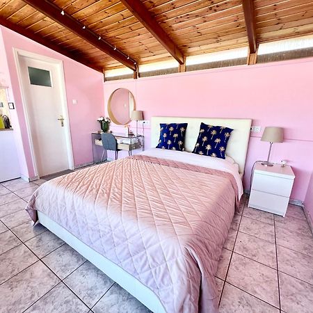 Sky Inn With Great Location Wonderful Acropolis View In Neos Kosmos Atenas Exterior foto